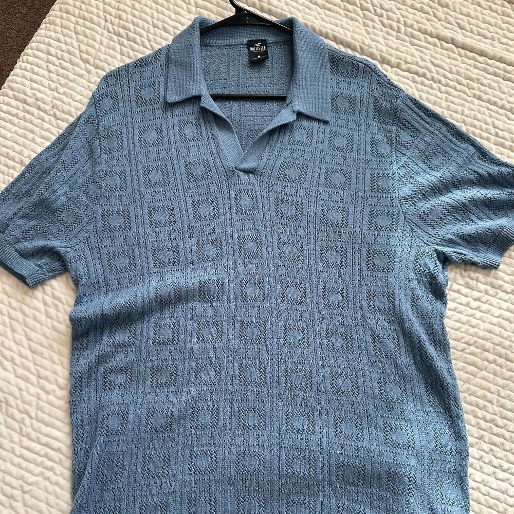 Hollister Sweater Shirt